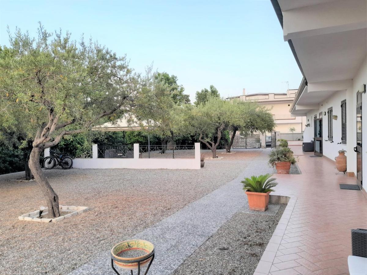 جويوزا ماريا B&B Il Giardino Di Zefiro المظهر الخارجي الصورة