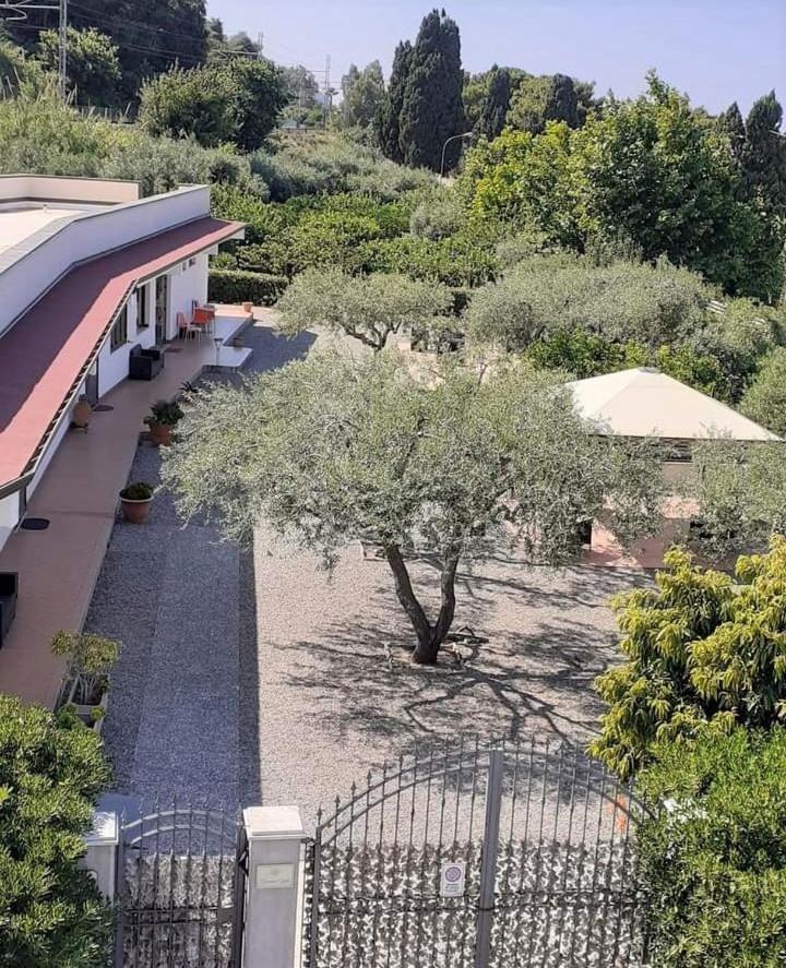 جويوزا ماريا B&B Il Giardino Di Zefiro المظهر الخارجي الصورة